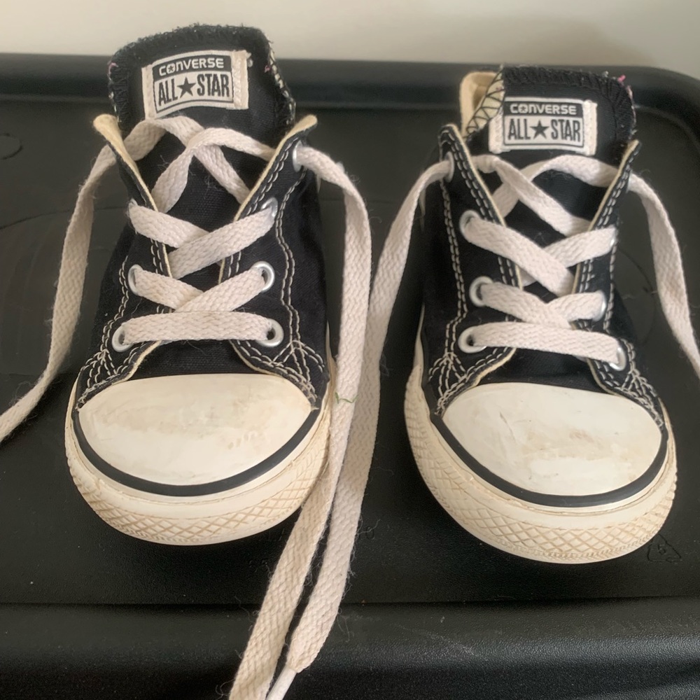 Kids converse